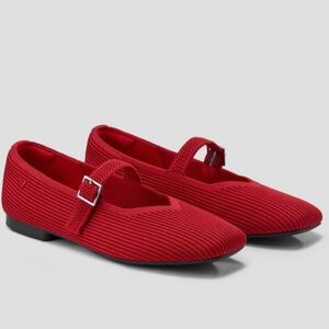 VIVAIA Margot Mary Jane Square-Toe Flats – Ruby Red Size: EU 40.5 (9-9.5)